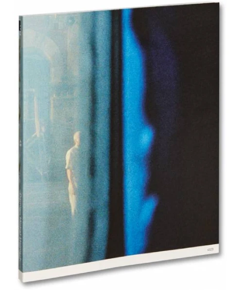Cubierta de "45" de Damien Heinisch, fotolibro premiado 2020 MACK First Book Award
