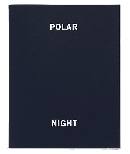 Cubierta del fotolibro Polar Night de Mark Mahaney.