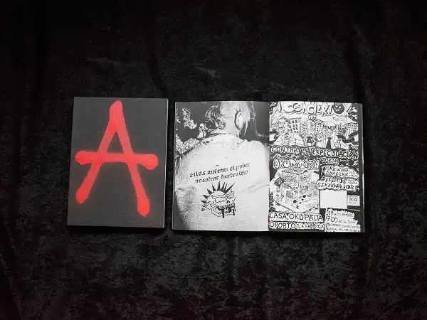 Interior del fotolibro "Ansia. La cruda expresión de la venganza" del fotógrafo David Arribas.