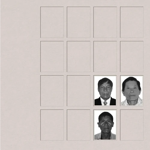 Cubierta del fotolibro "Witch Hunt Vol. I: The Banished of Balsapuerto" de Christo Geoghegan