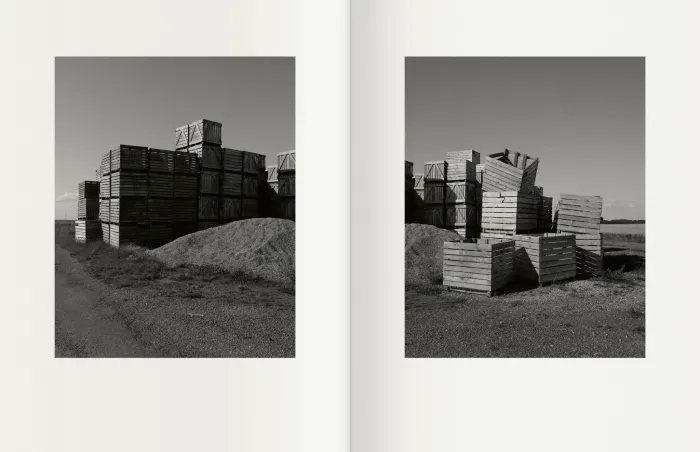 Interior del fotolibro On nous a dit qu’il n’y avait rien et nous sommes allés le chercher de Israel Ariño