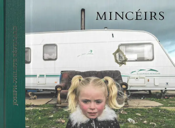 cubierta del fotolibro "Mincéirs" de Joseph-Philippe Bevillard
