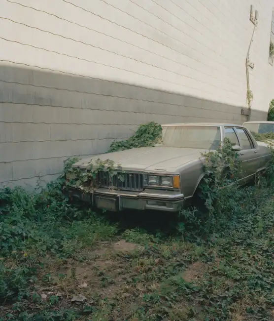 Interior del fotolibro "Last best hope" de Juan Aballe.