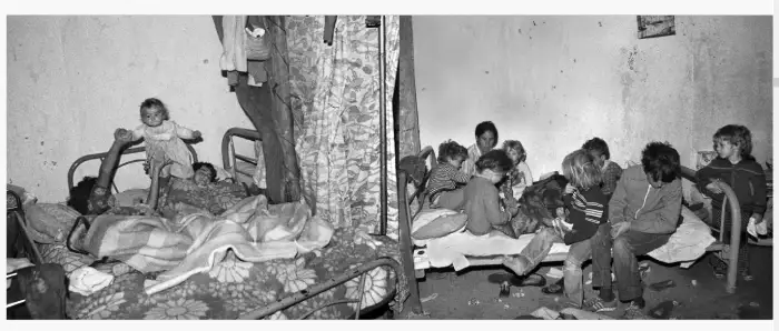 Interior del fotolibro "Fotologías" del fotógrafo Ramón Zabalza.