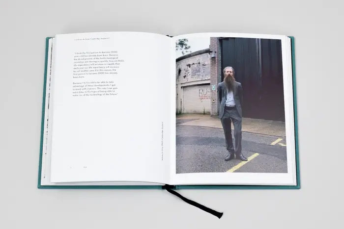 Interior del fotolibro Letters from utopia de Daan Paans.