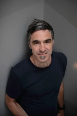 Retrato del fotógrafo y cineasta Markel Redondo.