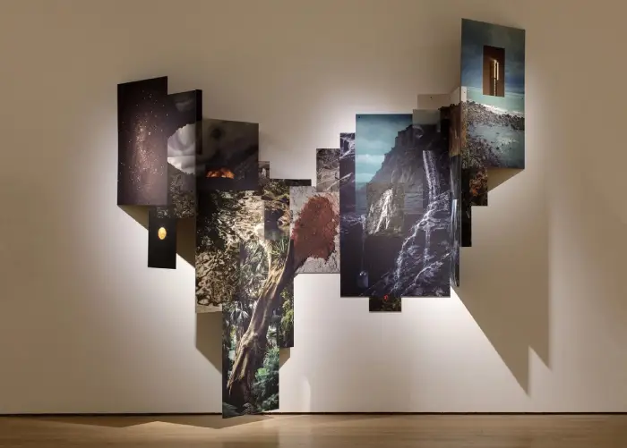 Escultura-fotolibro "Caligo" del fotógrafo Gareth Phillips.