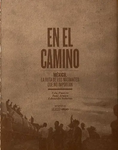 Cubierta del fotolibro "En el camino" de Edu Ponces, Toni Arnau y Eduard Soteras